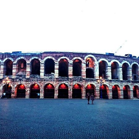 Italianflat - Design Rooms Verona Exterior foto